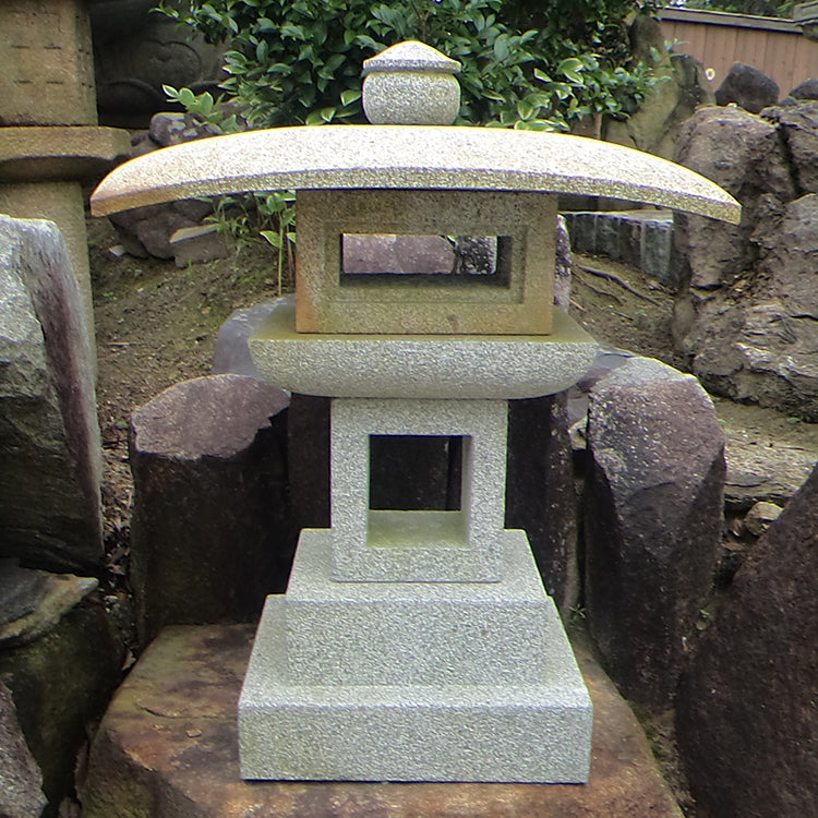 Kajuji Ishidoro Natural Stone Lantern Japanese Zen Garden Temple Pagoda